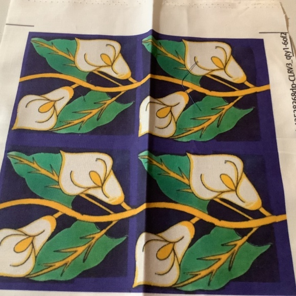 2 Latina Cotton Squares, Calla Lilies - Picture 3 of 3